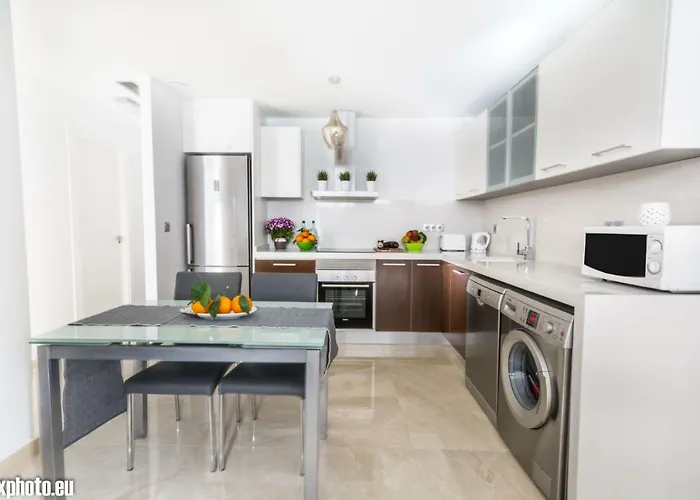 Апартаменты Eluxuria Sunny