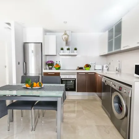 Apartman Eluxuria Sunny